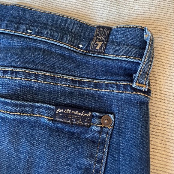 7 FOR ALL MANKIND Distressed Ankle Skinny Jeans - Picture 5 of 6